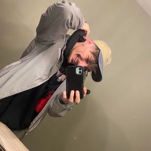 Meet your Posher, Josh